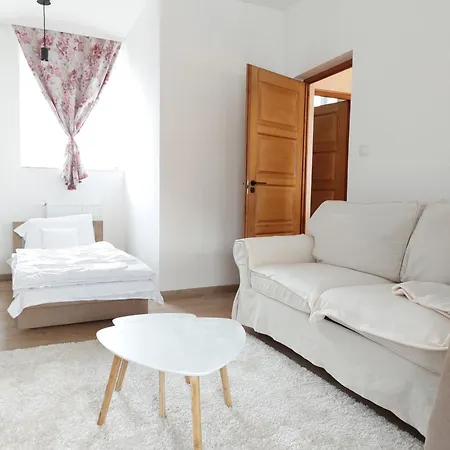 Holiday home Hanna Vendeghaz-tallya *